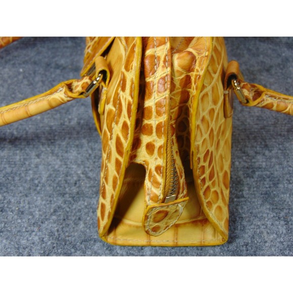 Dooney Bourke Purse Small East West Top Zip Yellow Crocodile Leather Bag FLAW - Picture 12 of 16